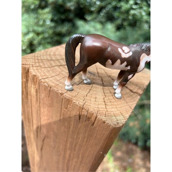 Breyer Stablemate - New Release - Picture 3 of 9